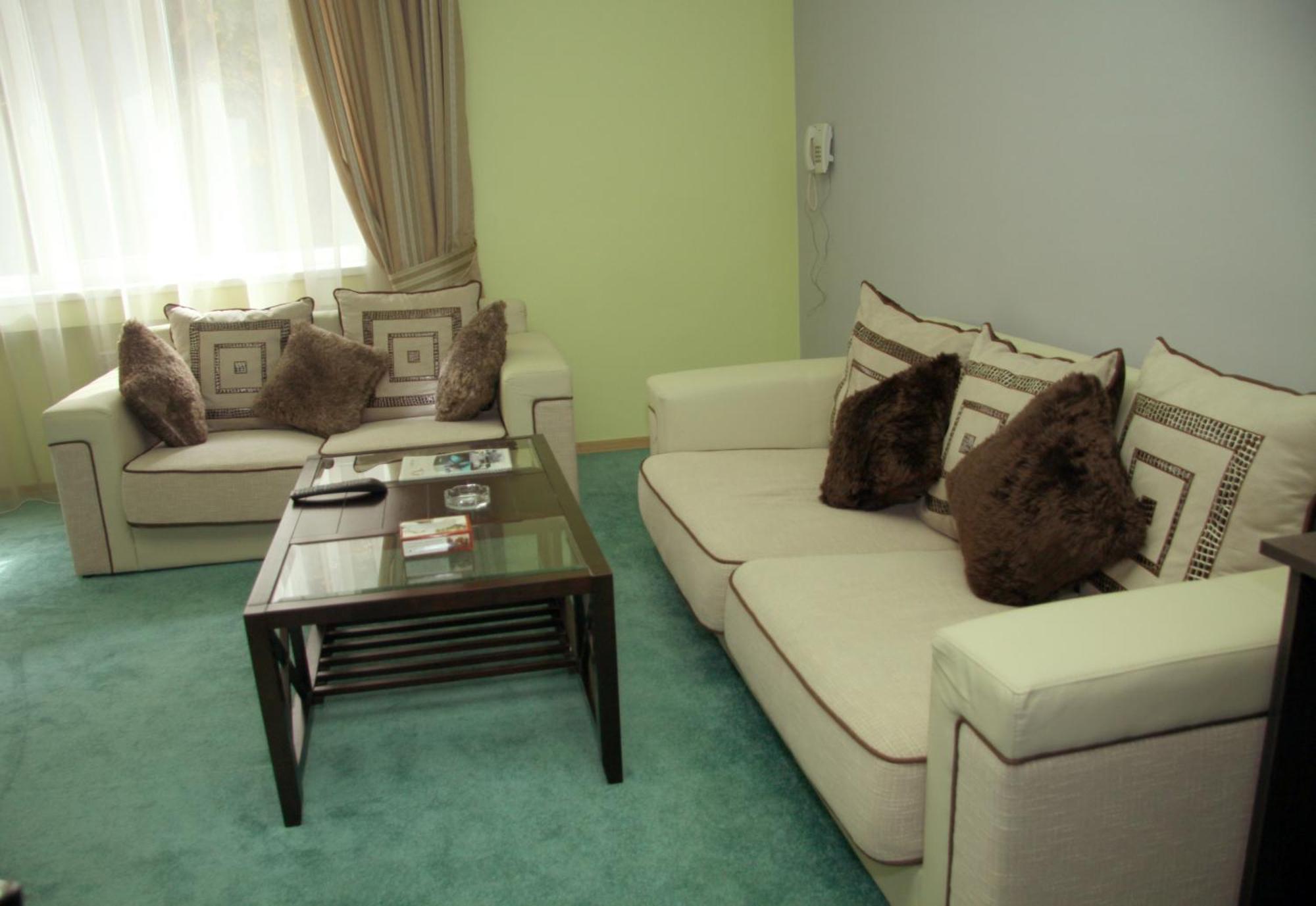 Greenwood Hotel Dilidjan Extérieur photo