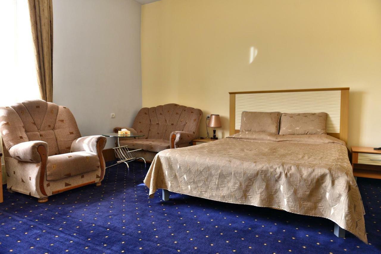 Greenwood Hotel Dilidjan Extérieur photo
